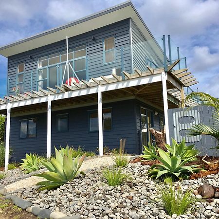 Oceans 8 - Mangawhai Heads Holiday Home Eksteriør billede